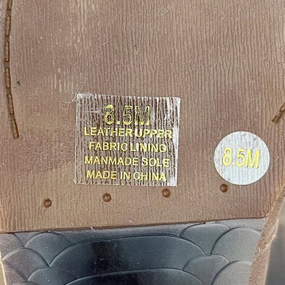 Gianni Bini Leather Moto Engineer Buckle Boot Burnished Pull On Size 8.5 Brown - Picture 13 of 15